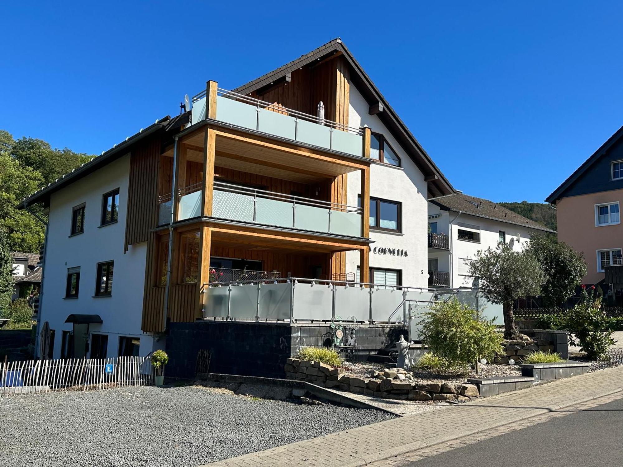 Haus Cornelia Apartment Einruhr Ngoại thất bức ảnh